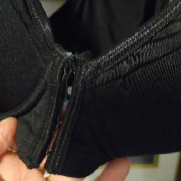 Bra Sports Bra - Picture 2 of 5